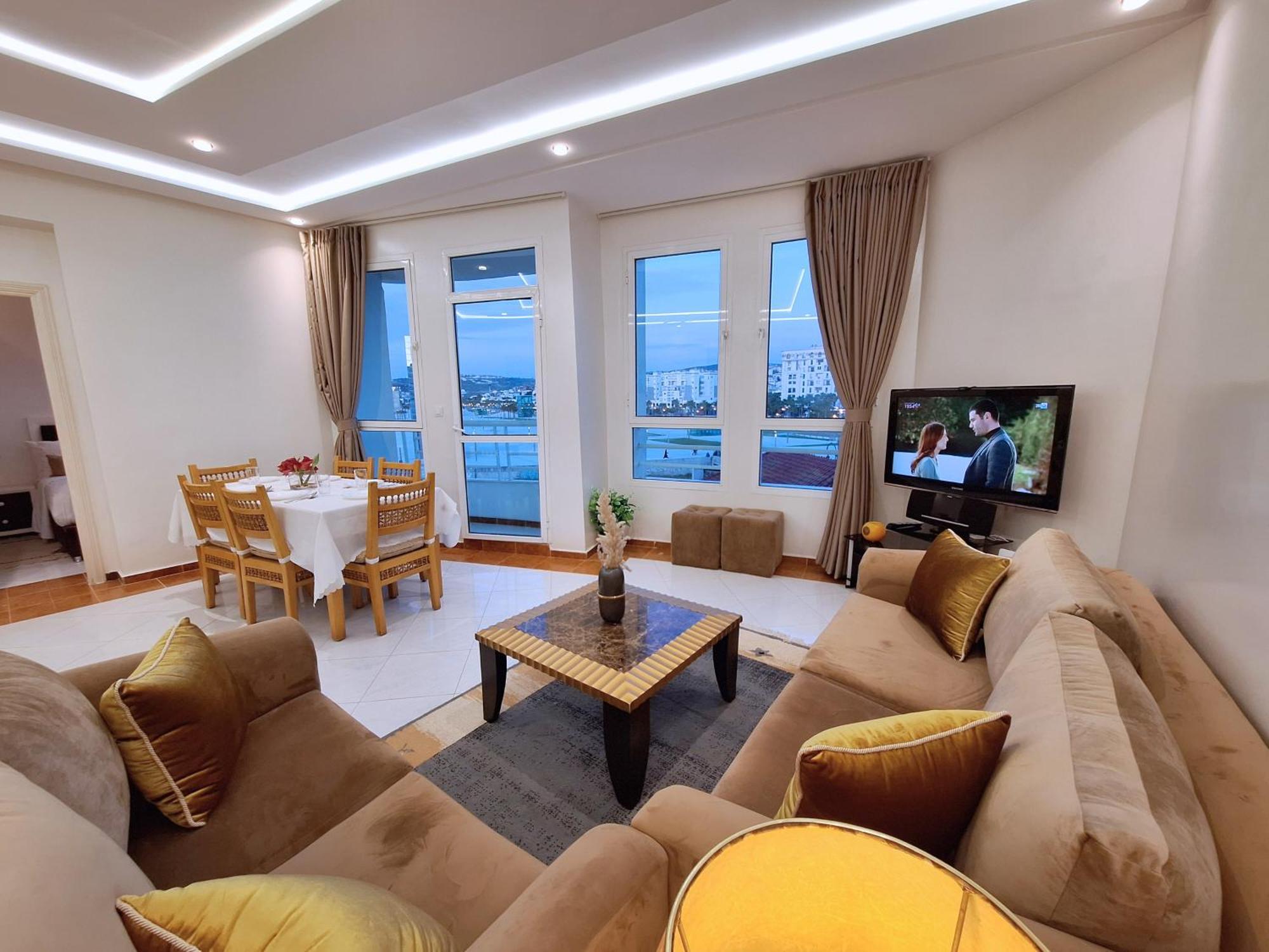 Sejour Malabata Chic, Vue Mer, Wifi, Parking Free, Tgv Apartamento *